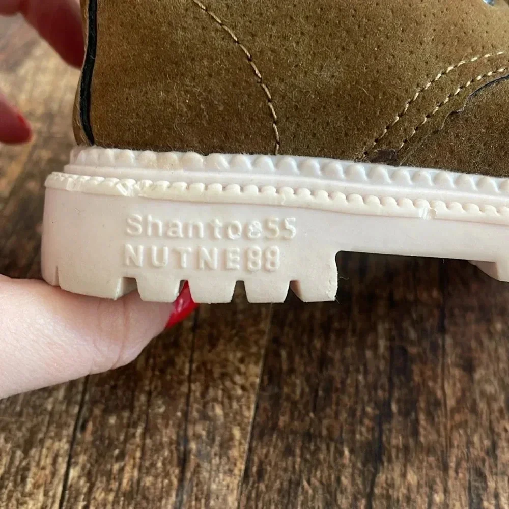 nutness size 21